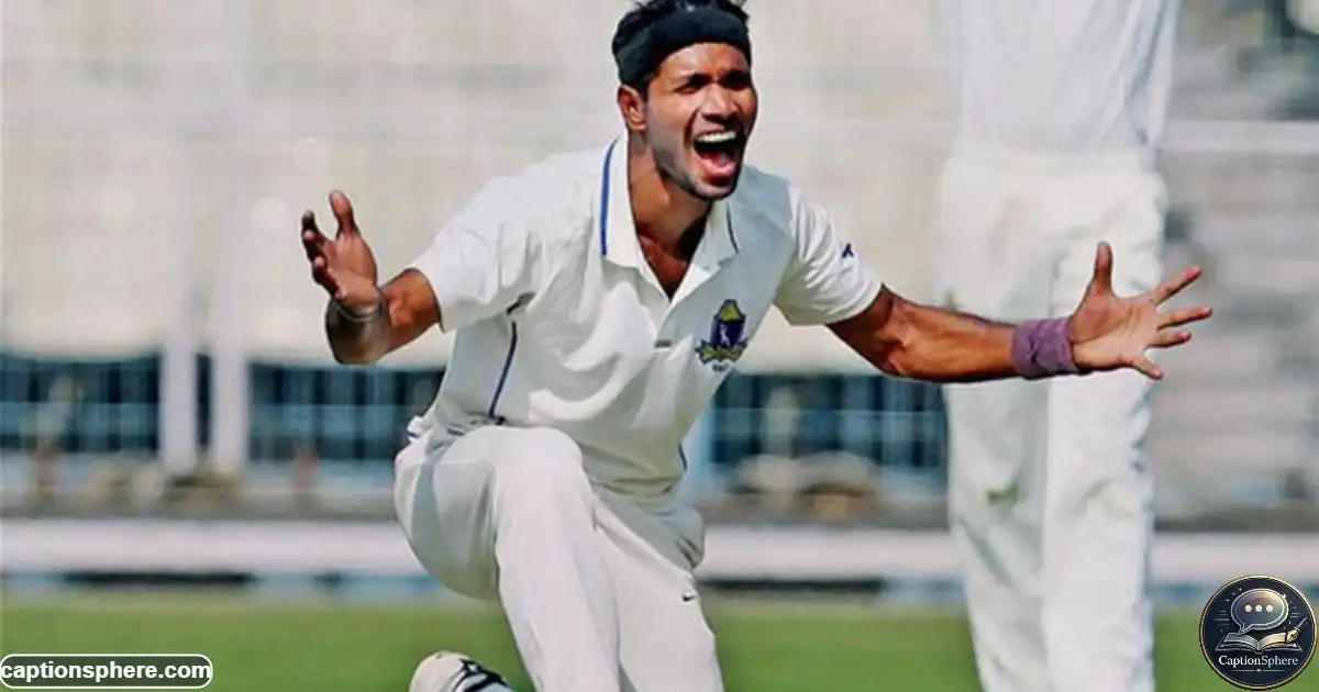 Ashok Dinda bowling for an IPL team during a professional cricket match