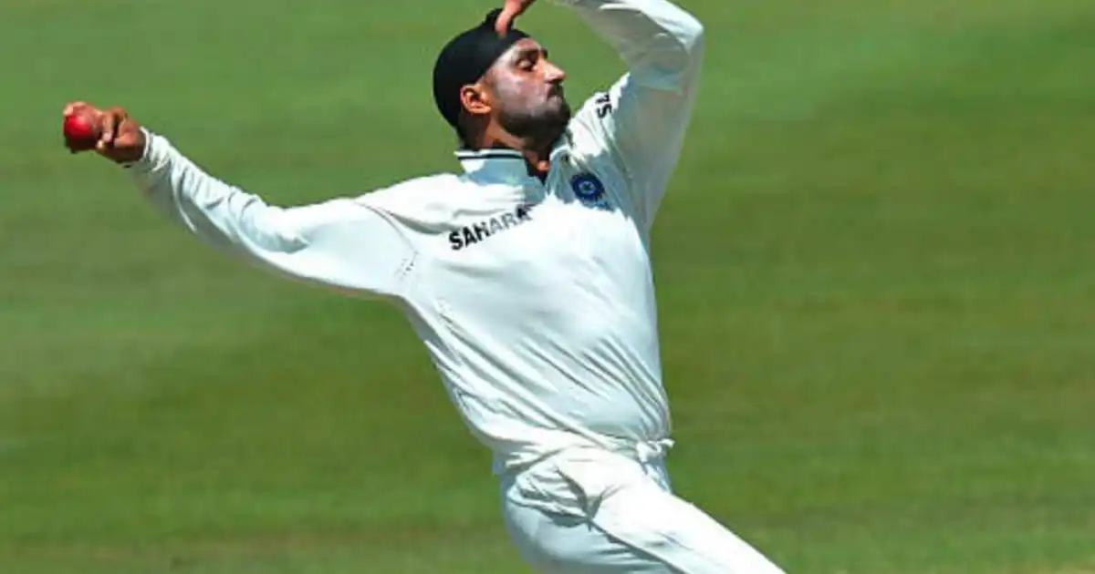 Harbhajan Singh bowling in an ODI match
