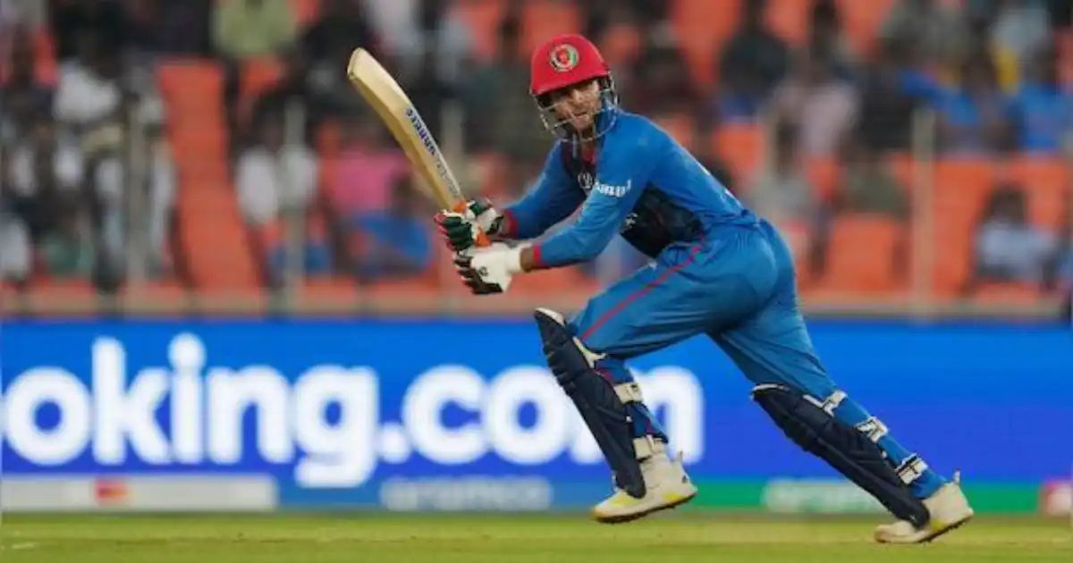 Azmatullah Omarzai batting for Afghanistan